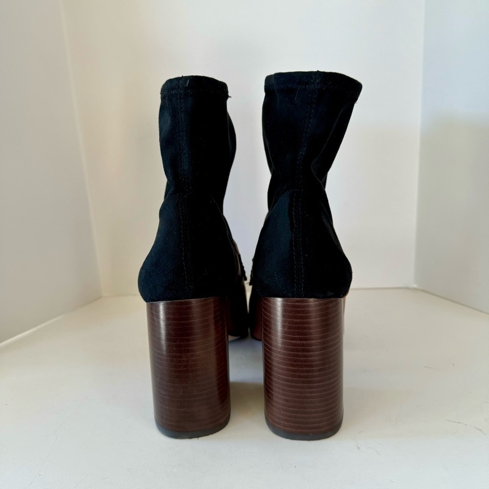 LOUISE ET CIE Two-Tone Faux Suede and Leather Block Heel Ankle Boots - Picture 4 of 6